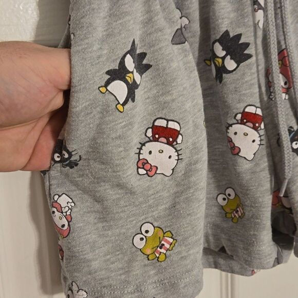 Hello kitty by Sanrio and friends shorts xs - Picture 3 of 5